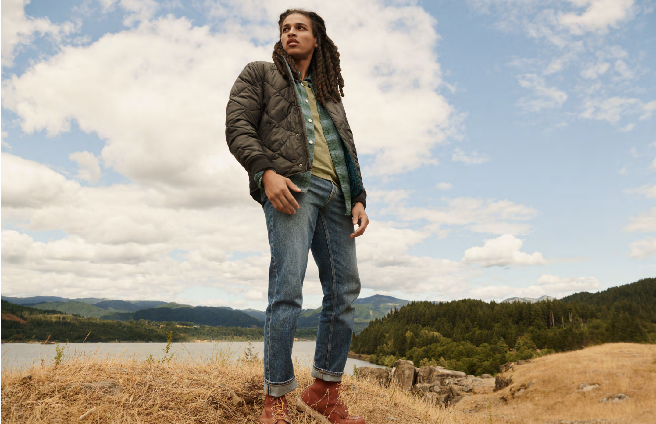 Locations: First On Set  /  
Production: Hen's Tooth Productions  /  
Photographer: Eddie Wrey