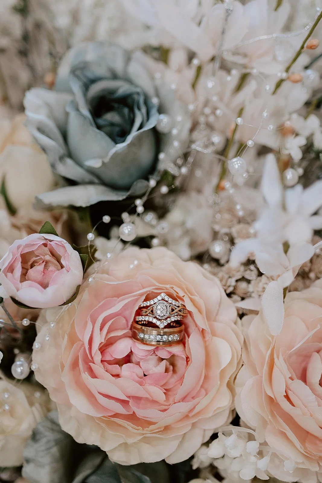 Details of a Des Moines wedding near Ankeny and Altoona