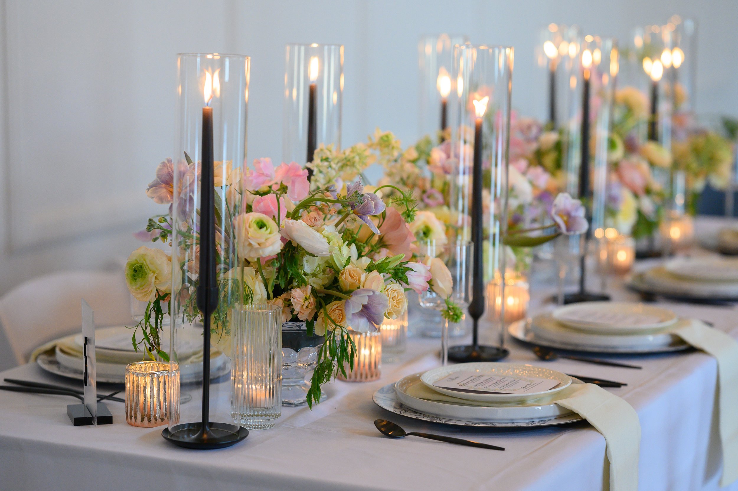 Des Moines wedding venue serving bride and groom with personalized care and hospitality. Located near Ankeny, Altoona, and Pleasant Hill, this indoor and outdoor event space is perfect for unforgettable weddings and romantic celebrations in Iowa.