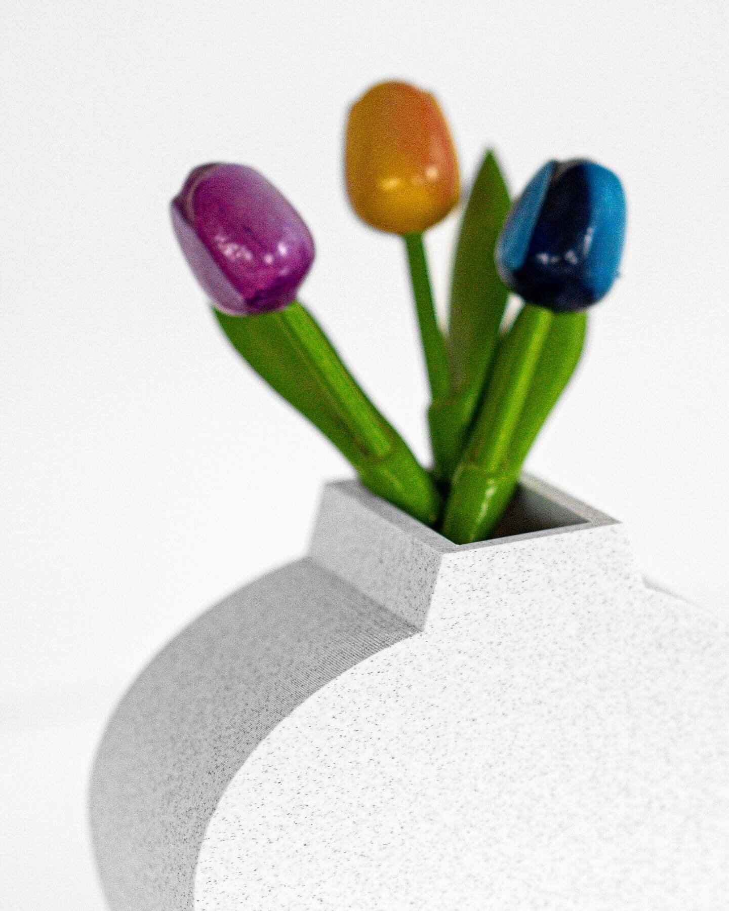 Benvenuta stampa 3D a filo! 🌈 

La primavera da Crispy sta arrivando in anticipo, sbocciano nuove possibilit&agrave; di personalizzazione nel nostro lab 🌷 (e questa non &egrave; l&rsquo;unica 😉)

👩&zwj;🔧 Abbiamo sentito la vostra curiosit&agrave