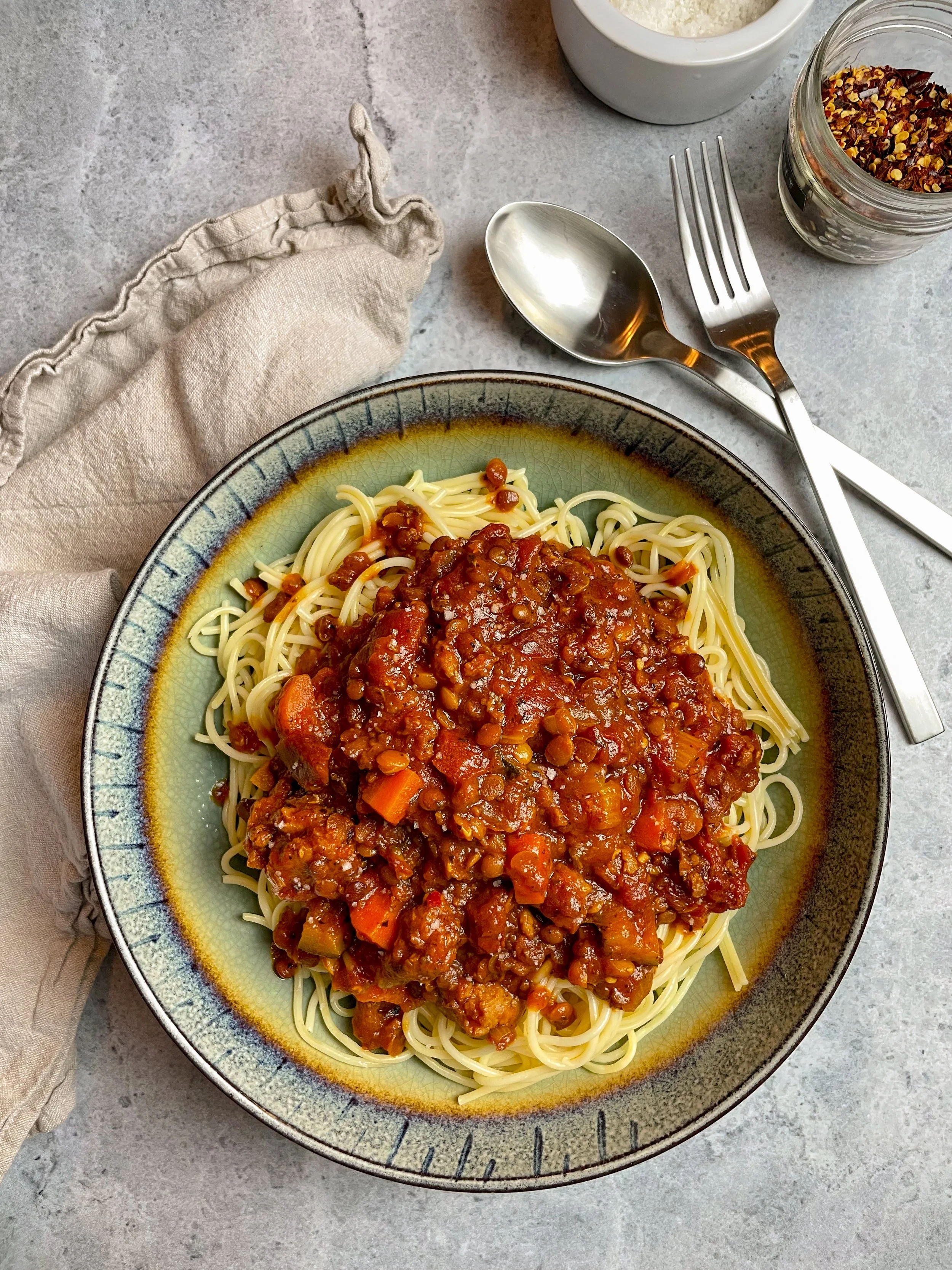 sauce-spaghettis-vegetalienne-aux-lentilles-a-la-biere