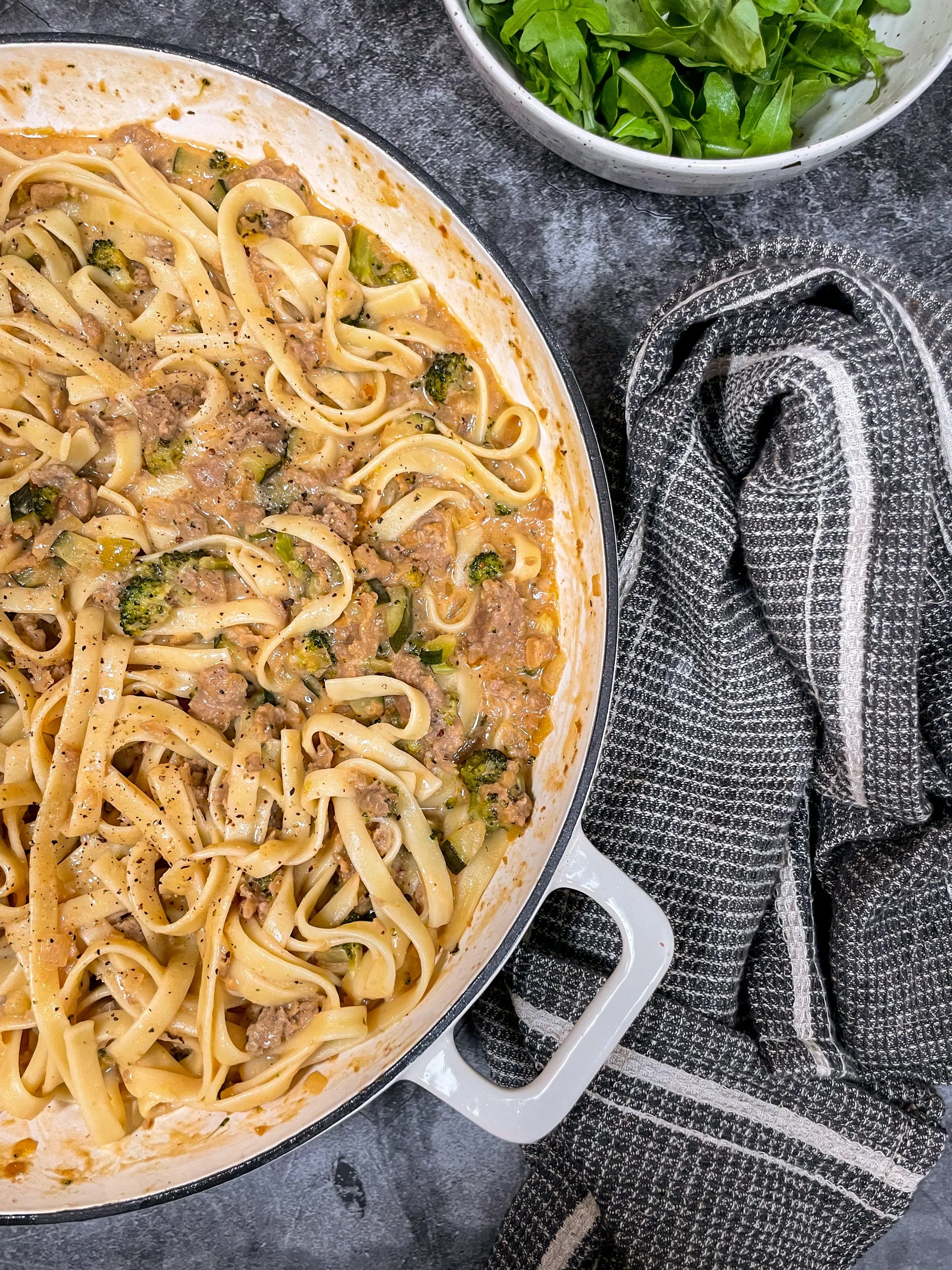 pates-cremeuses-au-bouillon-fondue-chinoise