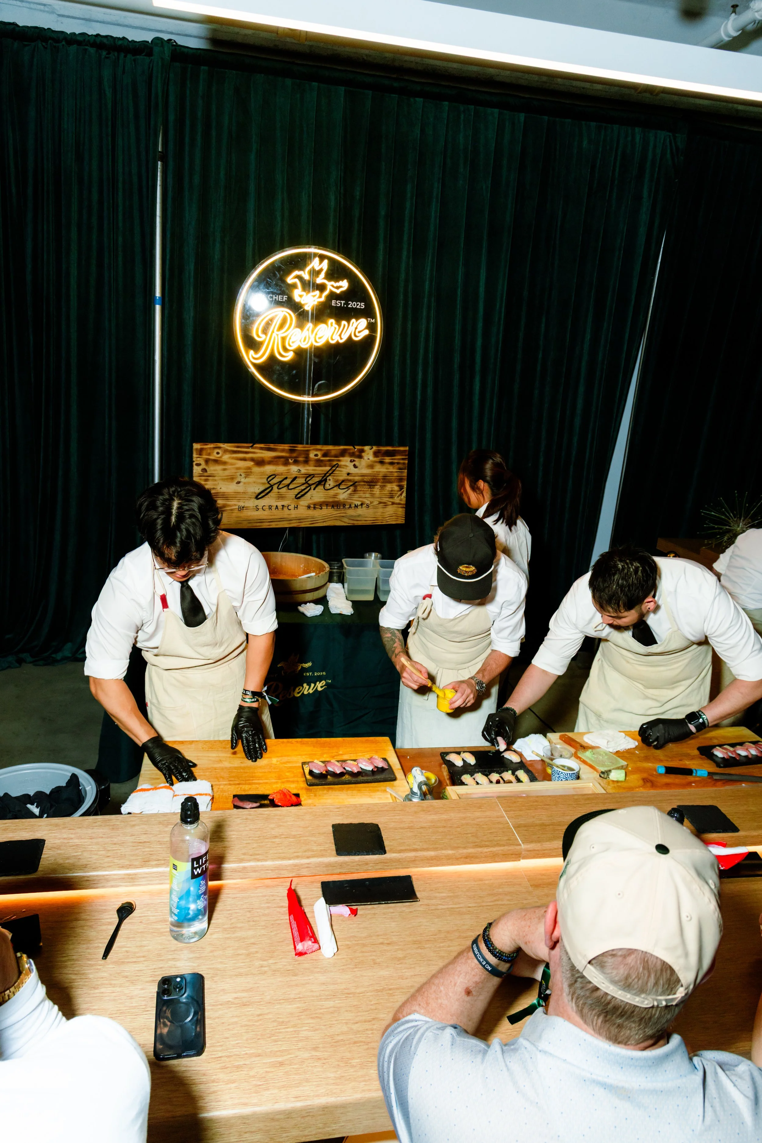 Omakase Bar Yes Chef Reserve VIP Chef
