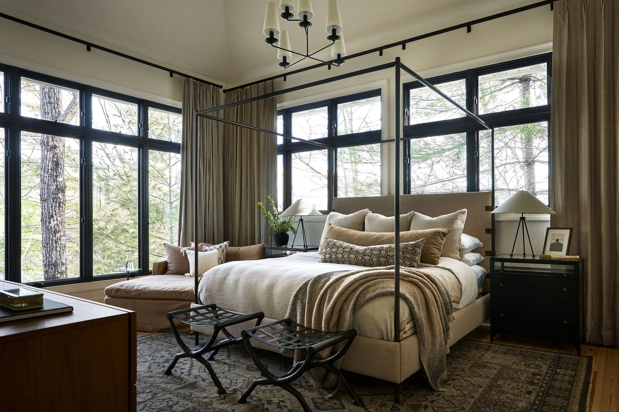 HDC_LakeBurton-Russell_SecondaryBed_02.jpg