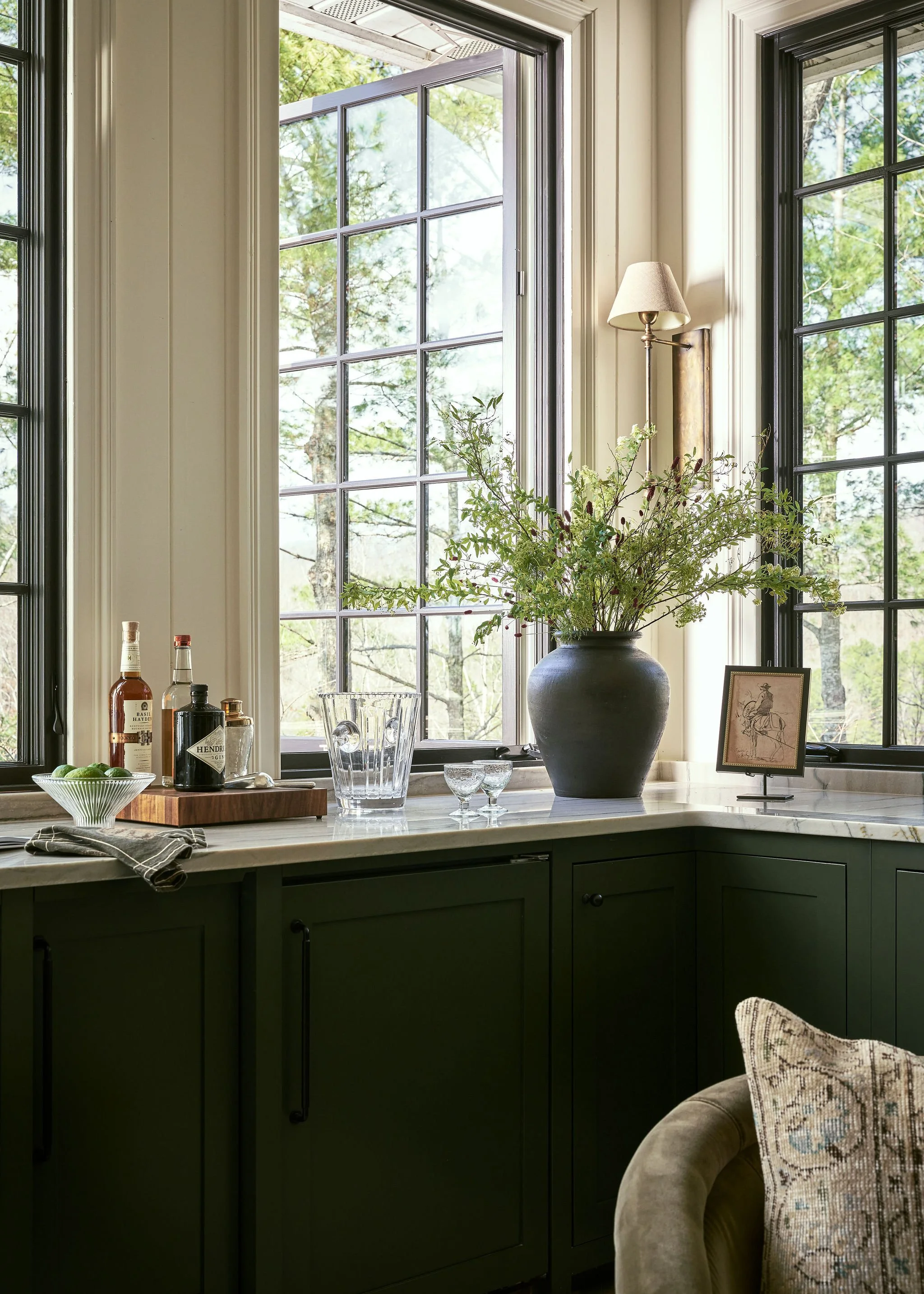 HDC_LakeBurton-Russell_Bar_03.jpg