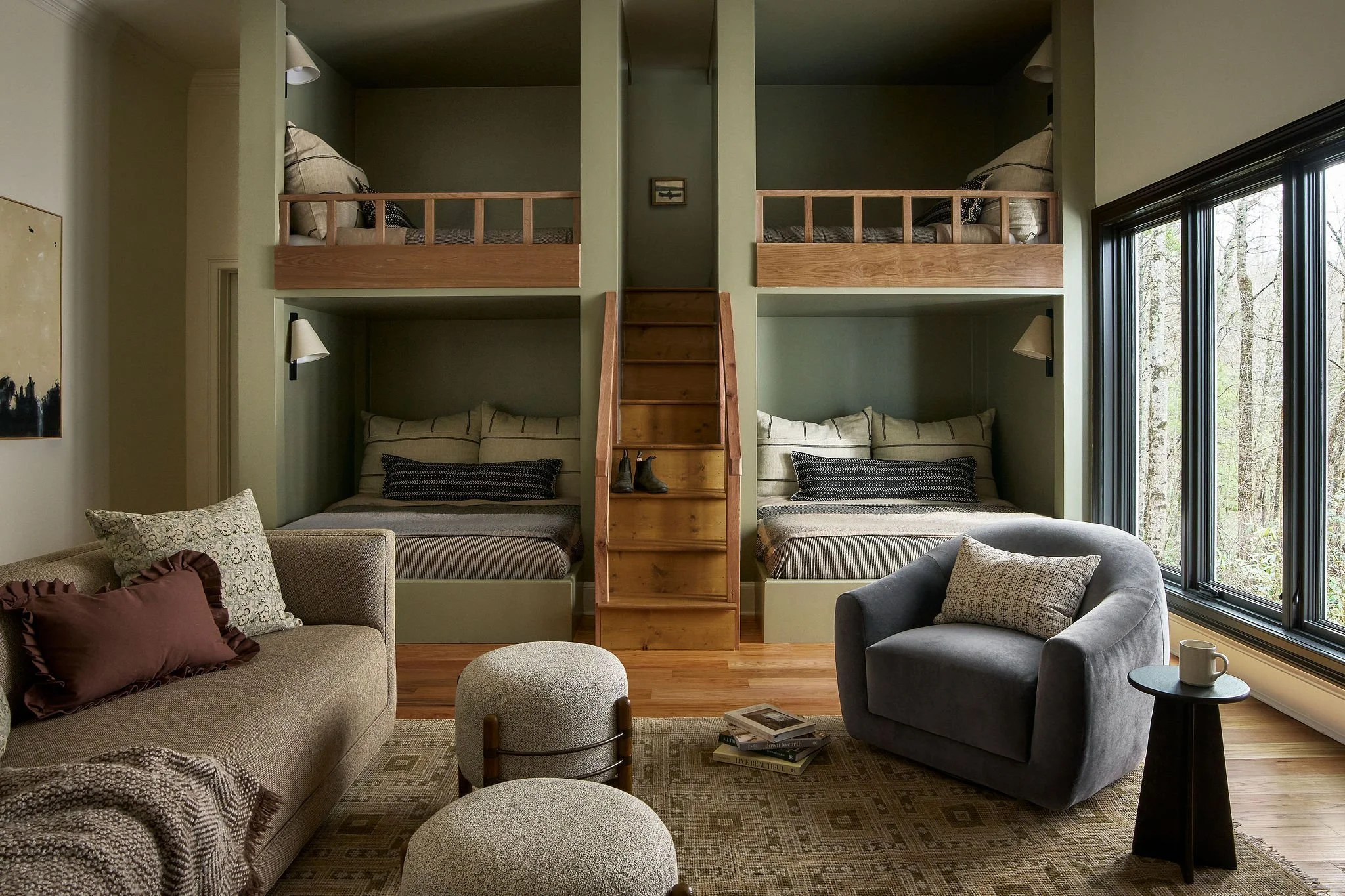 HDC_LakeBurton-Russell_BunkRoom_01.jpg