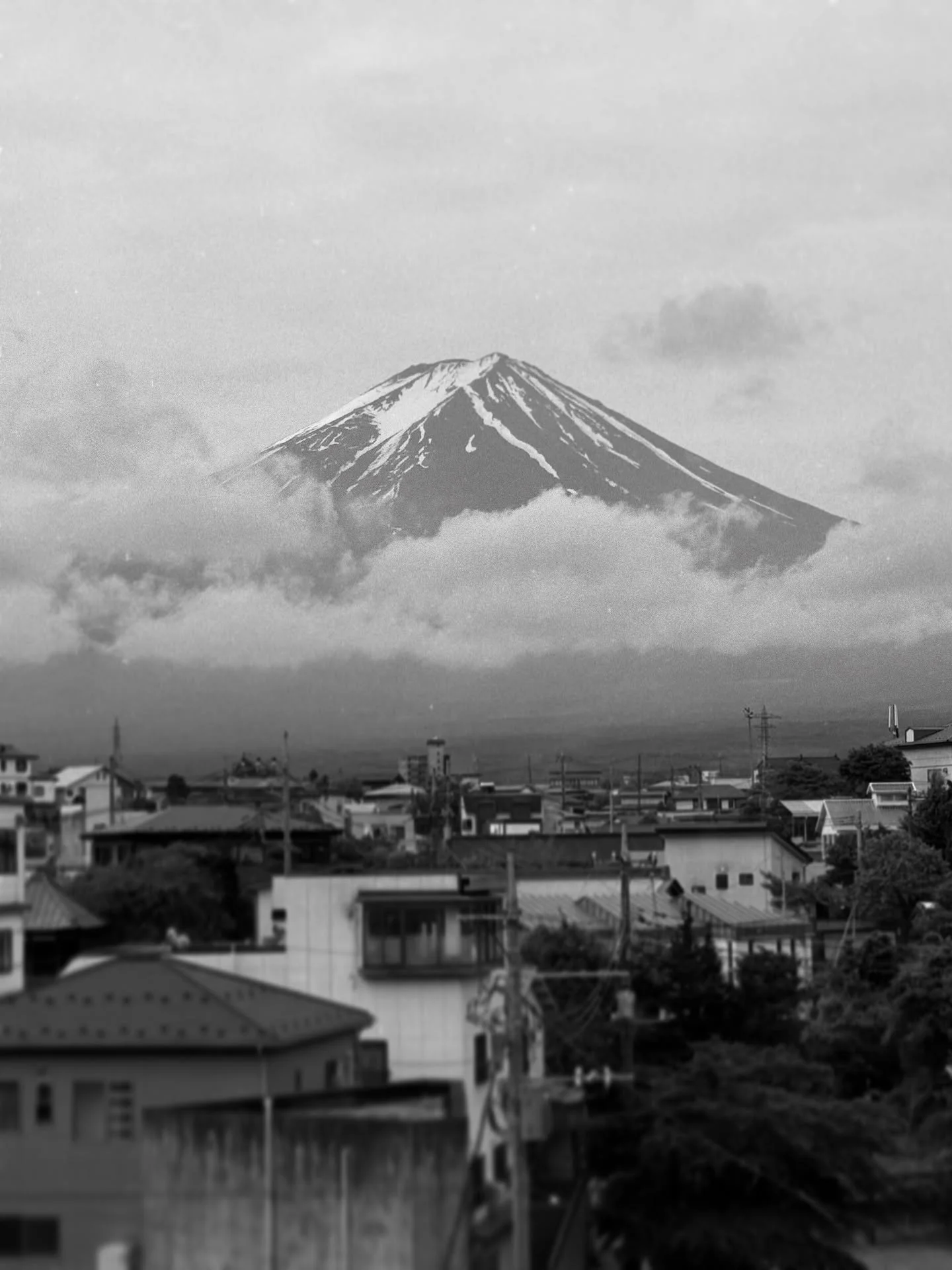 Incredible view of Fujiyama from the onsen 🗻
#japan #mtfuji