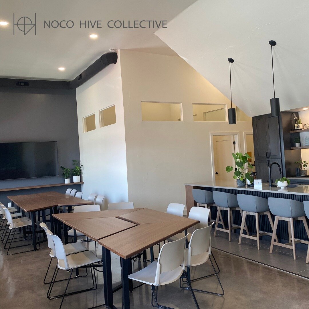 All prepped for a weekend full of events ✔ 

Interested in hosting your next event at NoCo Hive Collective? A rental includes table set up, cleaning, and access to our fully stocked kitchen. Major bonus: the parking is FREE! 

We think the Great Room