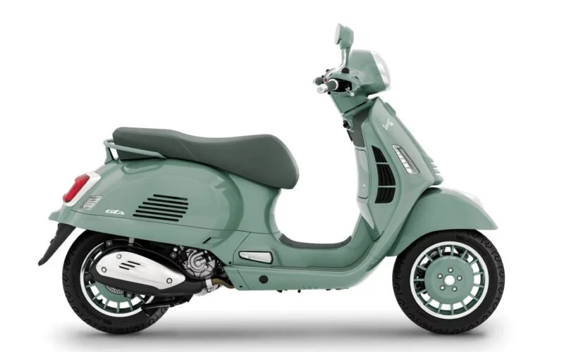 Vespa GTS 310 80th Anniversary