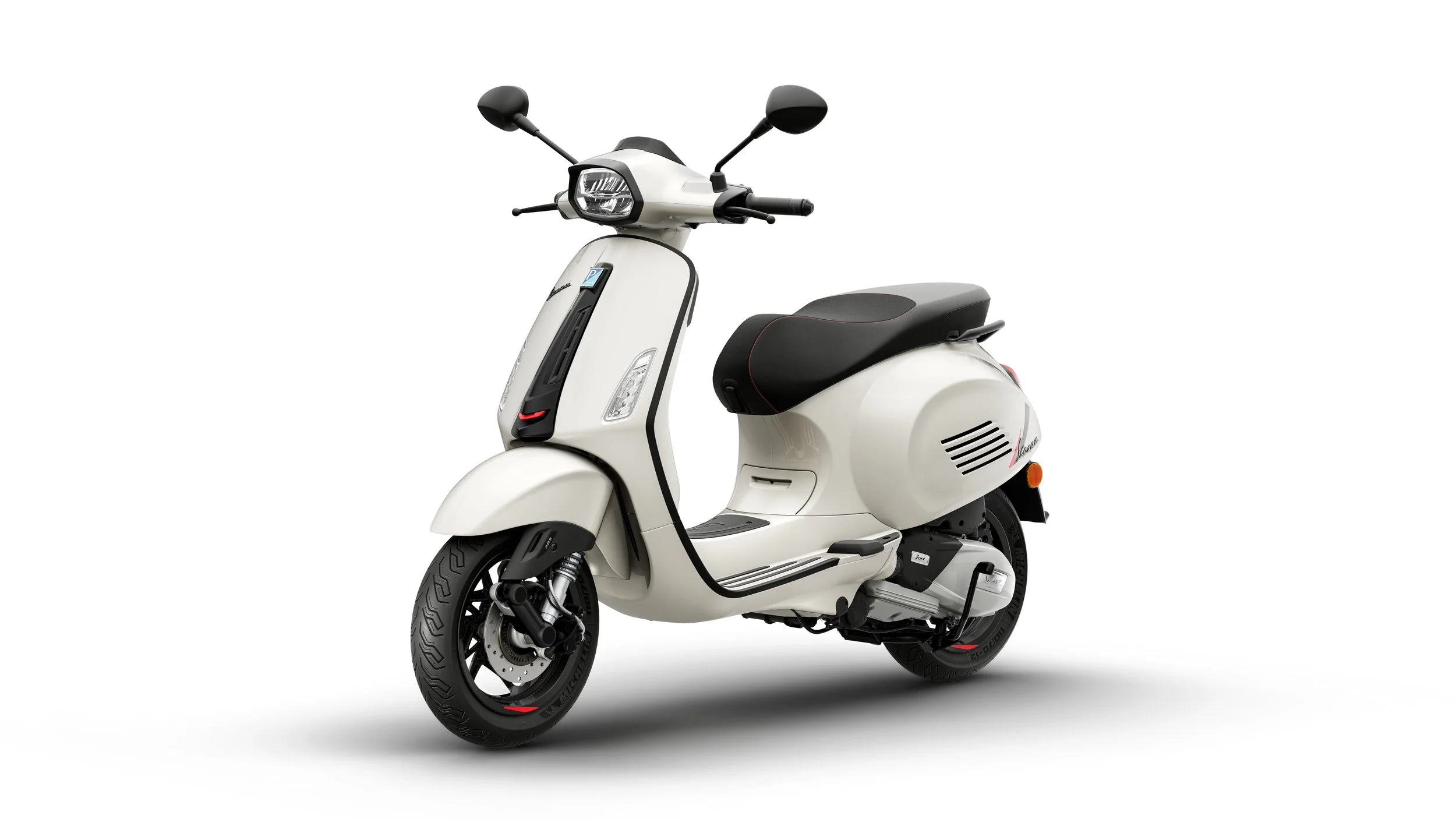 SprintS_150_Bianco_Innocente_3-4_Ant Sx - Copy.jpg