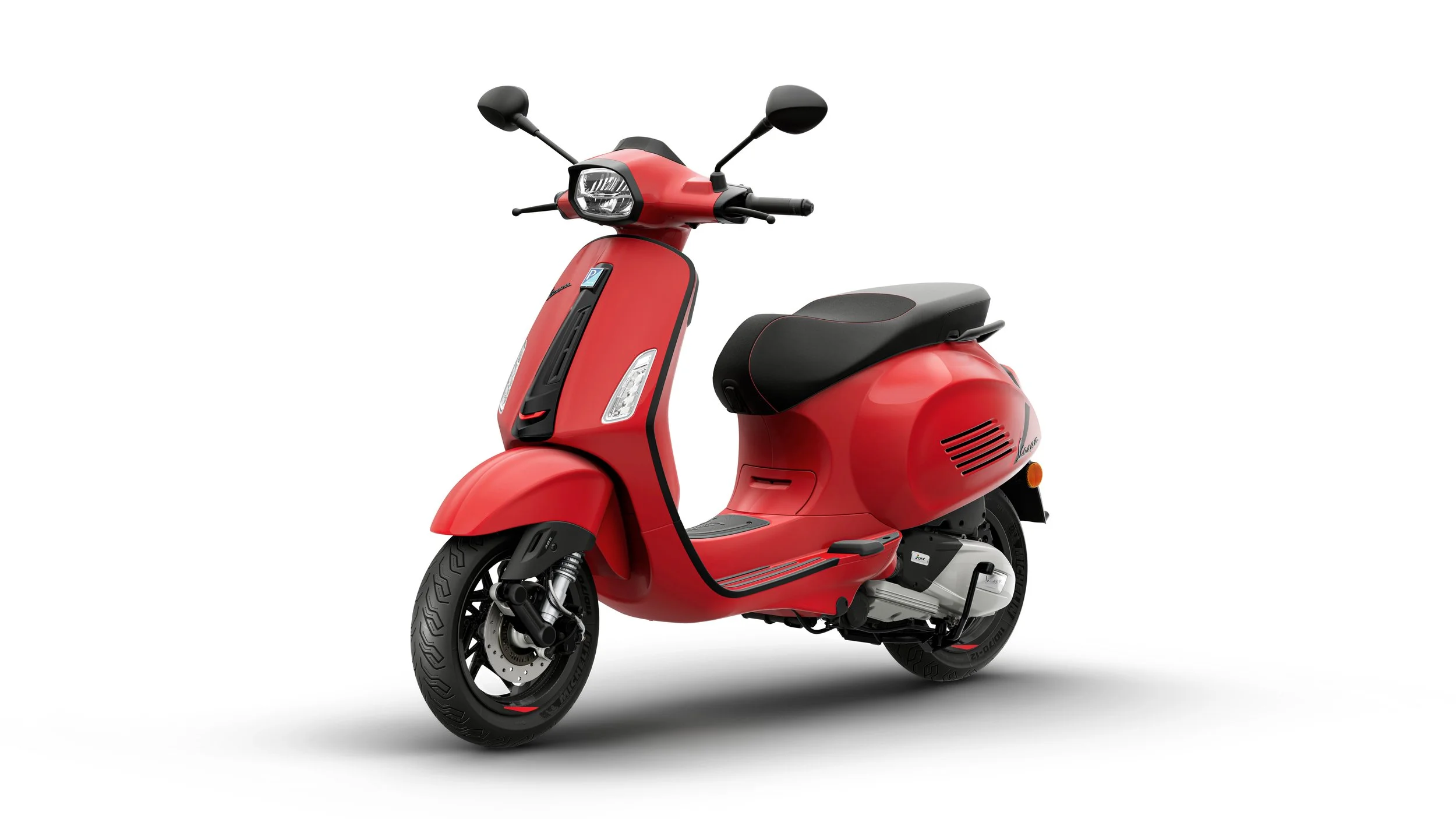 SprintS_150_Rosso_Coraggioso_3-4_Ant_Sx.jpg