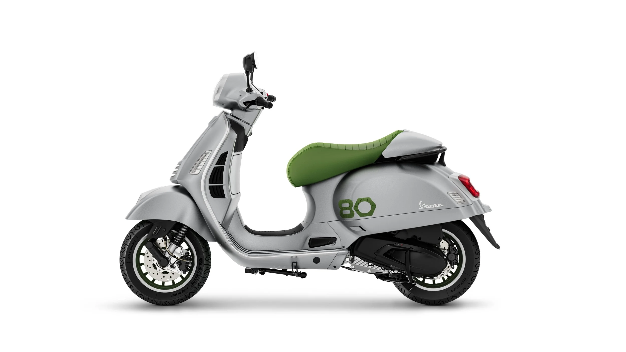 Vespa_GTS_Roma-80_side_sx.jpg