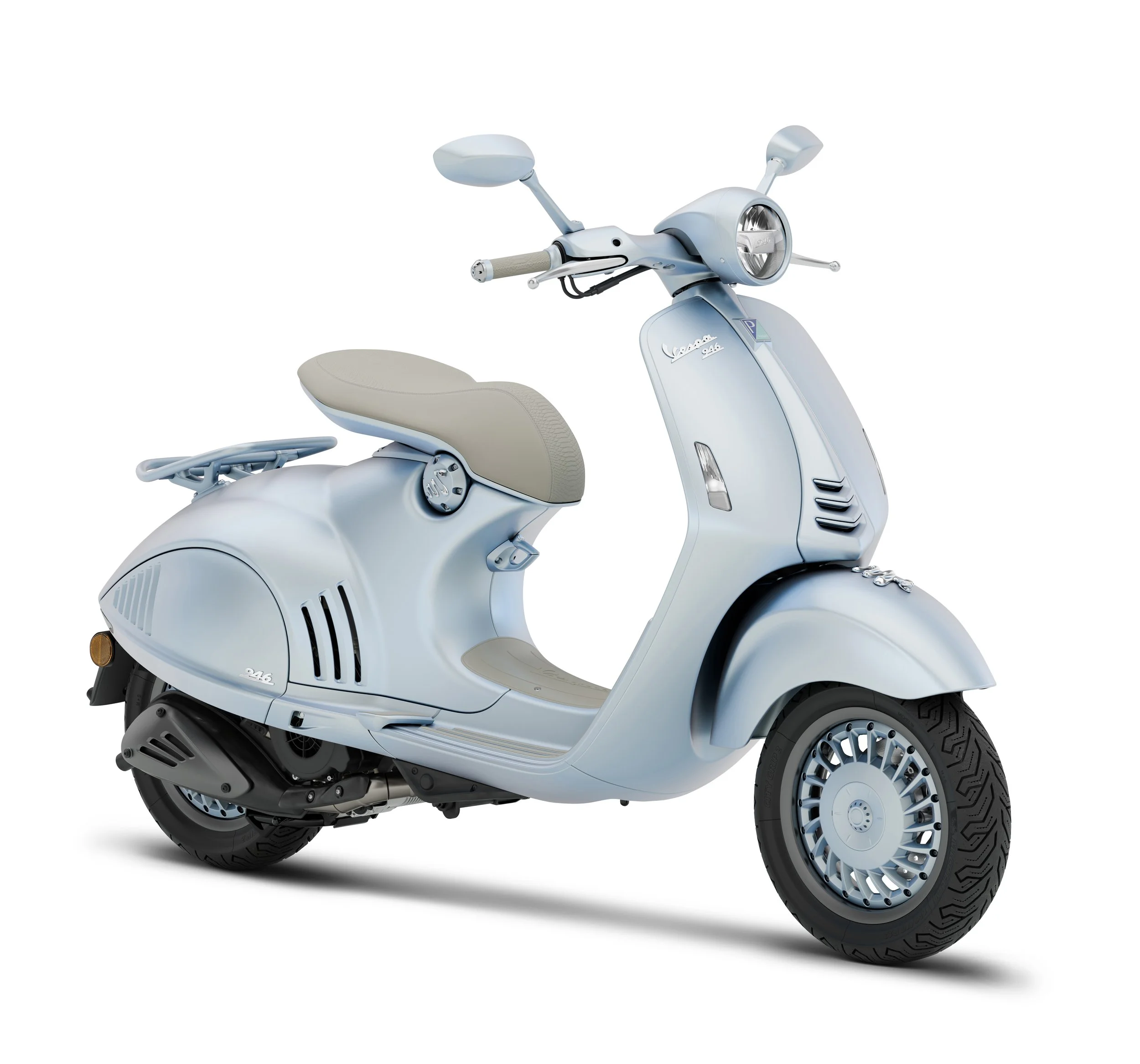Vespa-946-Snake_3-4-ant-dx.jpg