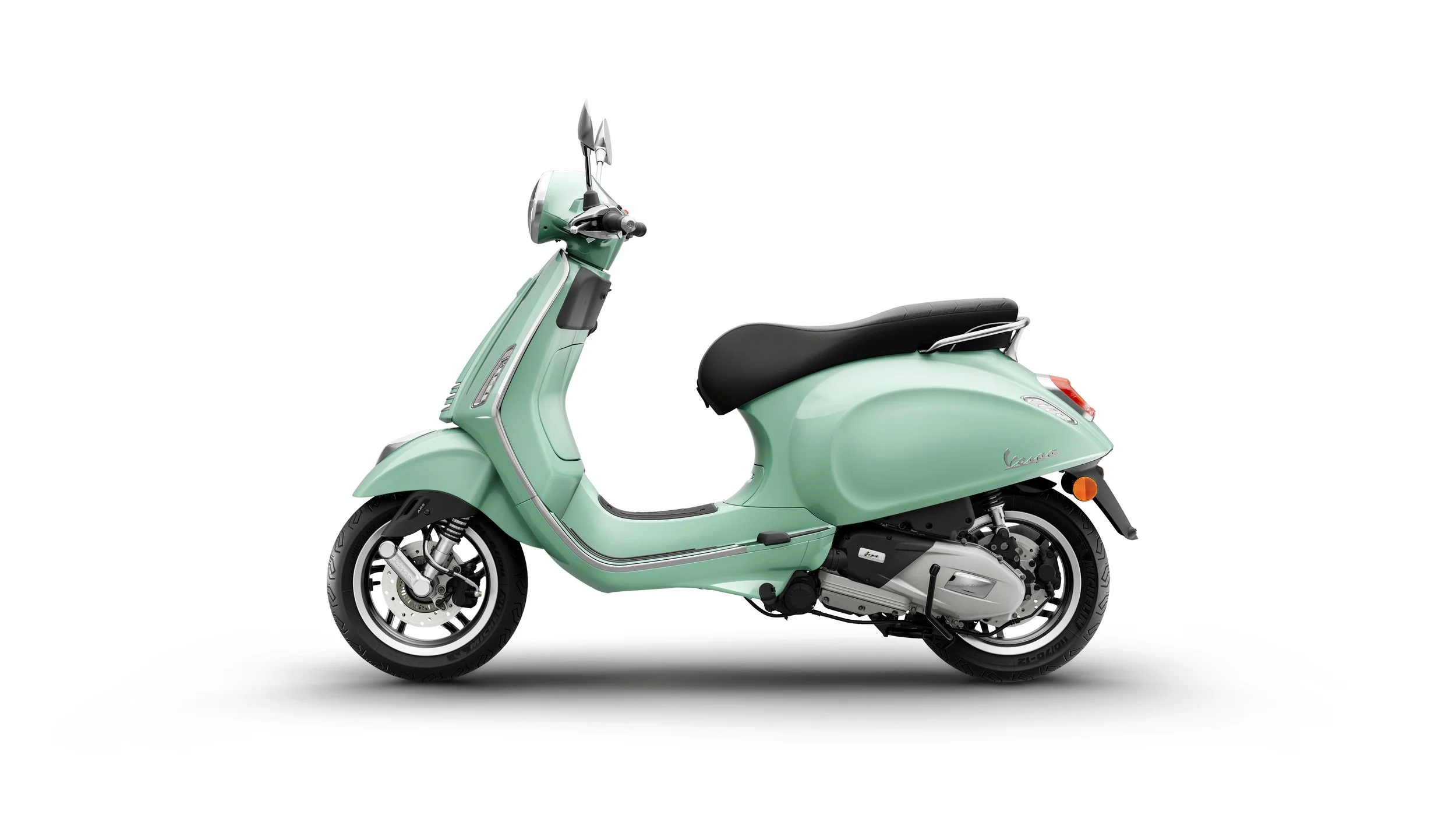 Primavera_Base_150_Verde_Amabile_SideSx.jpg