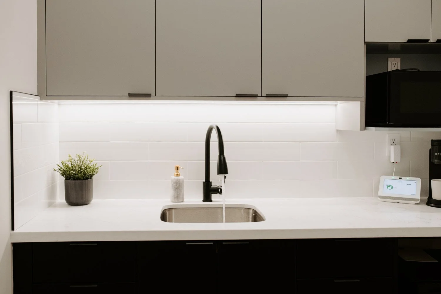 JadeInteriors_RehabZone_Web-46.jpg