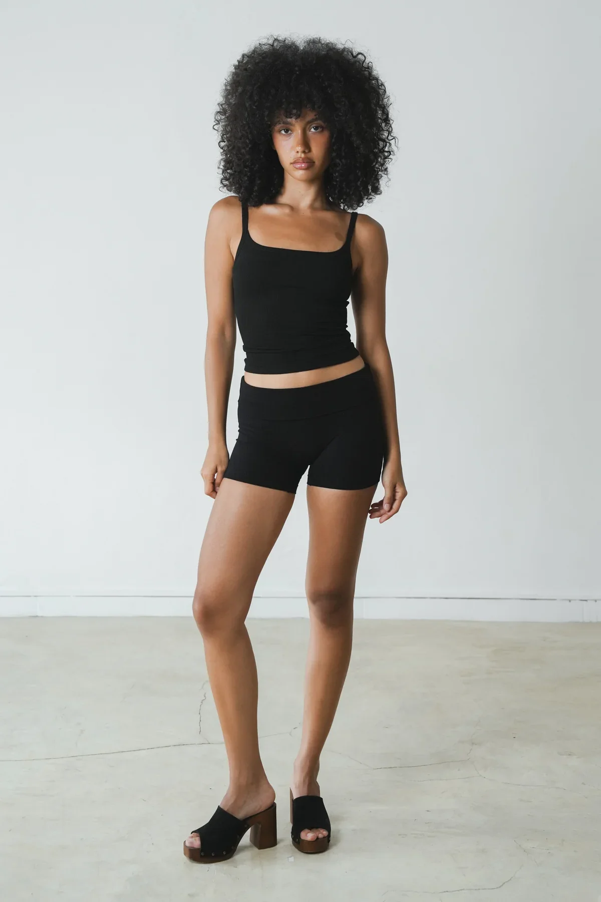 Rib_Black_Singlet_2.0_Shorts.webp