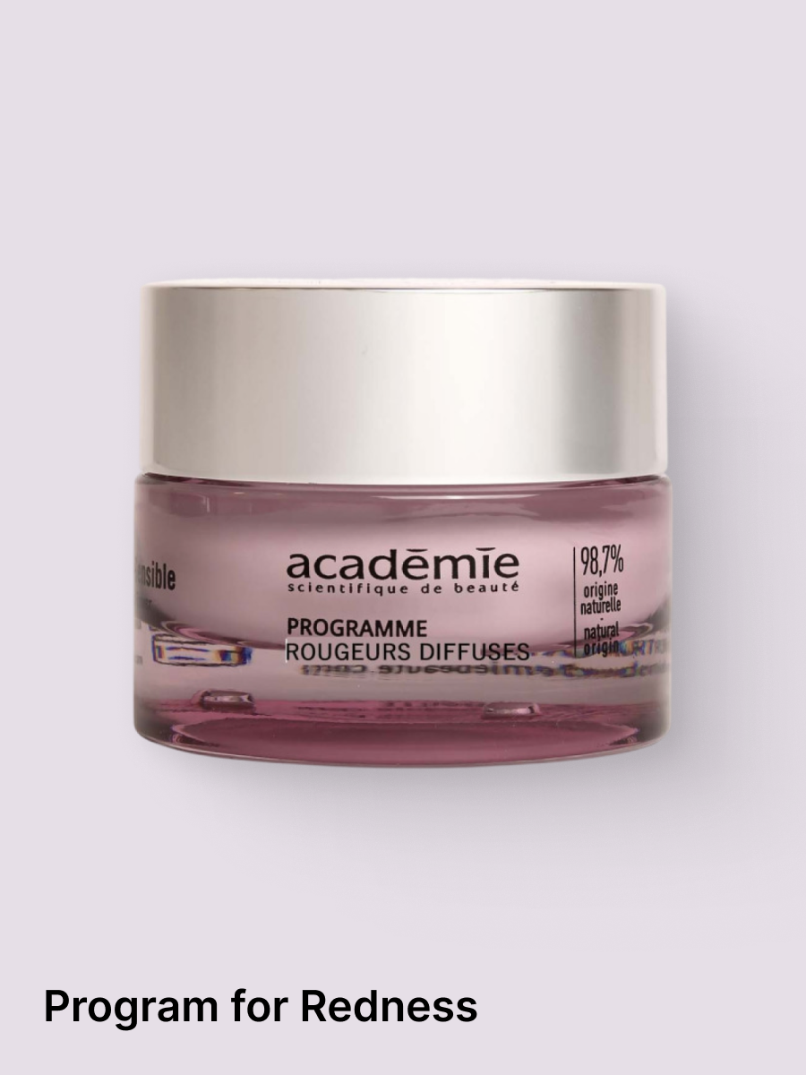 This skin care product provides immediate and long-lasting relief for reactive skin prone to redness. Its formula enriched with green pigments neutralizes the appearance of redness, diffusing it for for a more even complexion. Infused with porcelain
