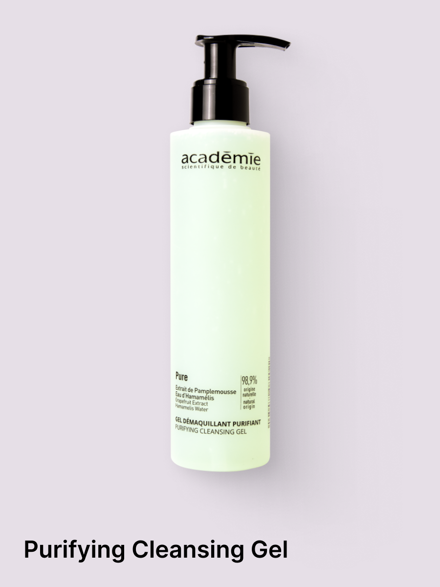 Rich in natural and soothing ingredients that gently cleanses while respecting the skin's protective film, Purifying Cleansing Gel helps prevent the formation of blemishes, helps control the overproduction of sebum and rebalances the pH of oily skin.