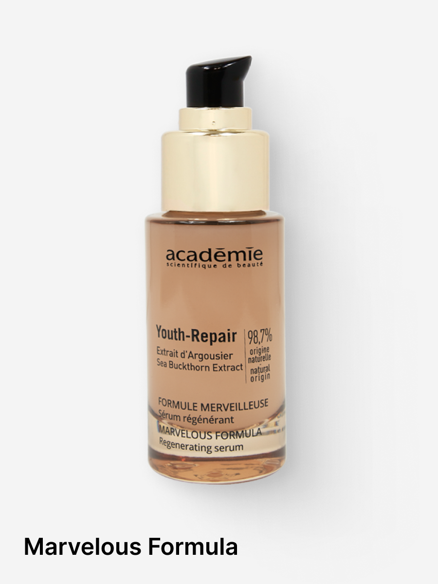 A revolutionary formula: tones, smooth and reinforces the skin!
Marvelous Formula Serum brings the skin all the nutrients it requires to perform at an optimum level . Thanks to a powerful cocktail of ingredients, it helps fight the signs of aging: w