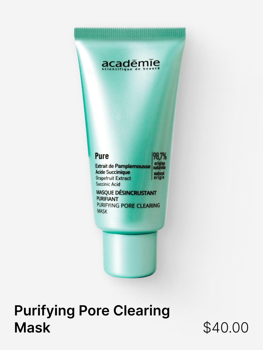 A treatment specially designed for oily skin, skin grain visibly appears refined and pores seem tightened. This skin is soft and mattified. Formulated with kaolin it enables to eliminate excess sebum and favors skin cells regeneration.
