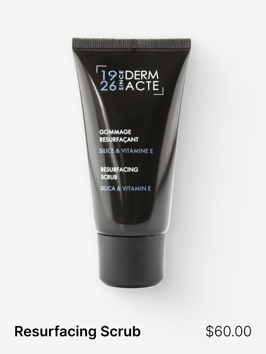MICRODERMABRASION LIKE
Académie has created a new for at-home facial treatment concentrated in silica, cellulose and vitamin E; a « microdermabrasion like » treatment that carries out a double exfoliation and get the feel of a new skin.
FOR DULL CO