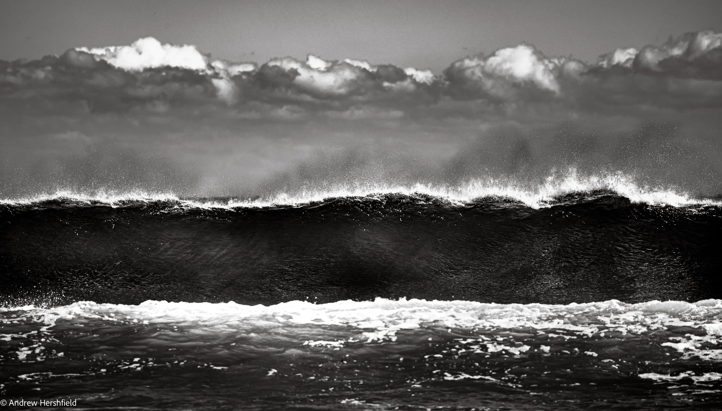 Radiating Wave - Manalapan, FL - Hershography