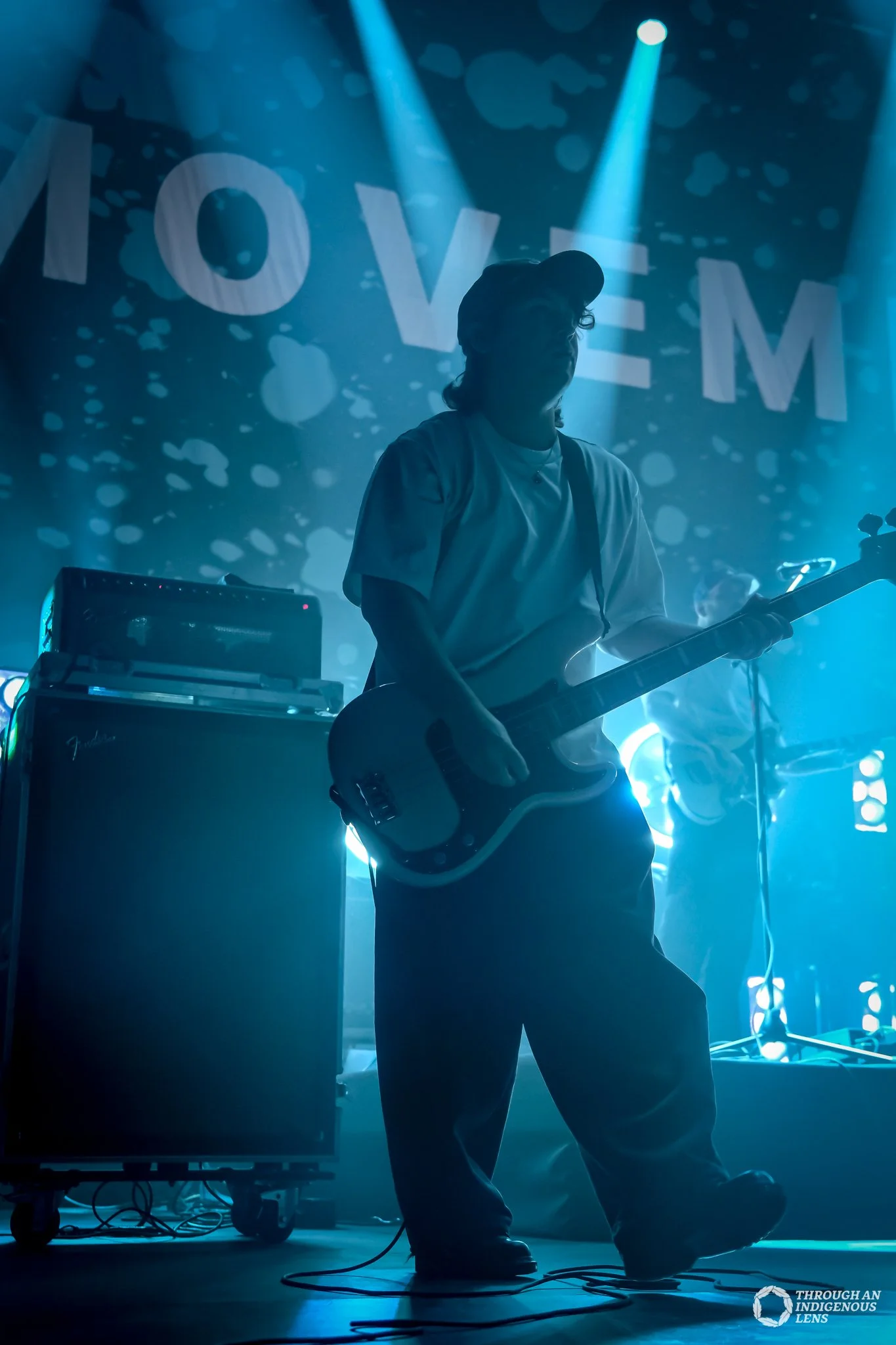 Movements_Concertphoto_Chicago_saltshed-9.jpg