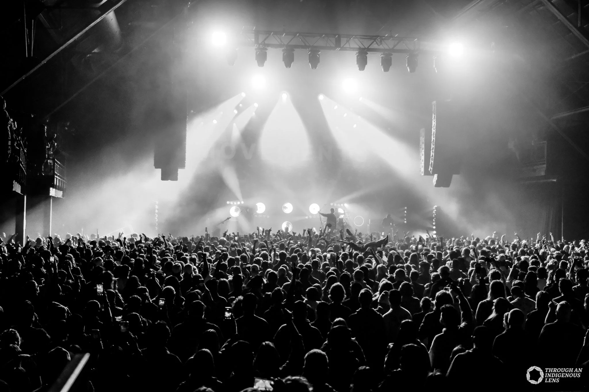 Movements_Concertphoto_Chicago_saltshed-26.jpg