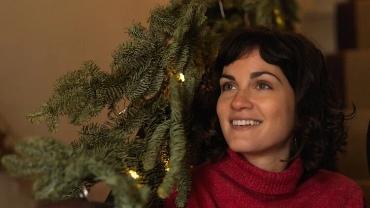 5 Tips For Introverts During The Christmas Period, written by Alice Broster