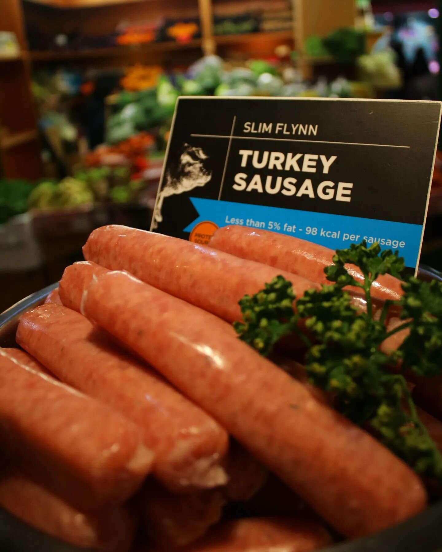 Proper Turkey Sausages🙌

This delicious sausage has less than 5% fat and is ONLY 98 calories per sausage😮&zwj;💨

Exclusive to @theenglishmarketcork🔥

#ProperSausages #Turkey #turkeysausages #lowcalorie #Cork #corkcity #englishmarketcork #englishm
