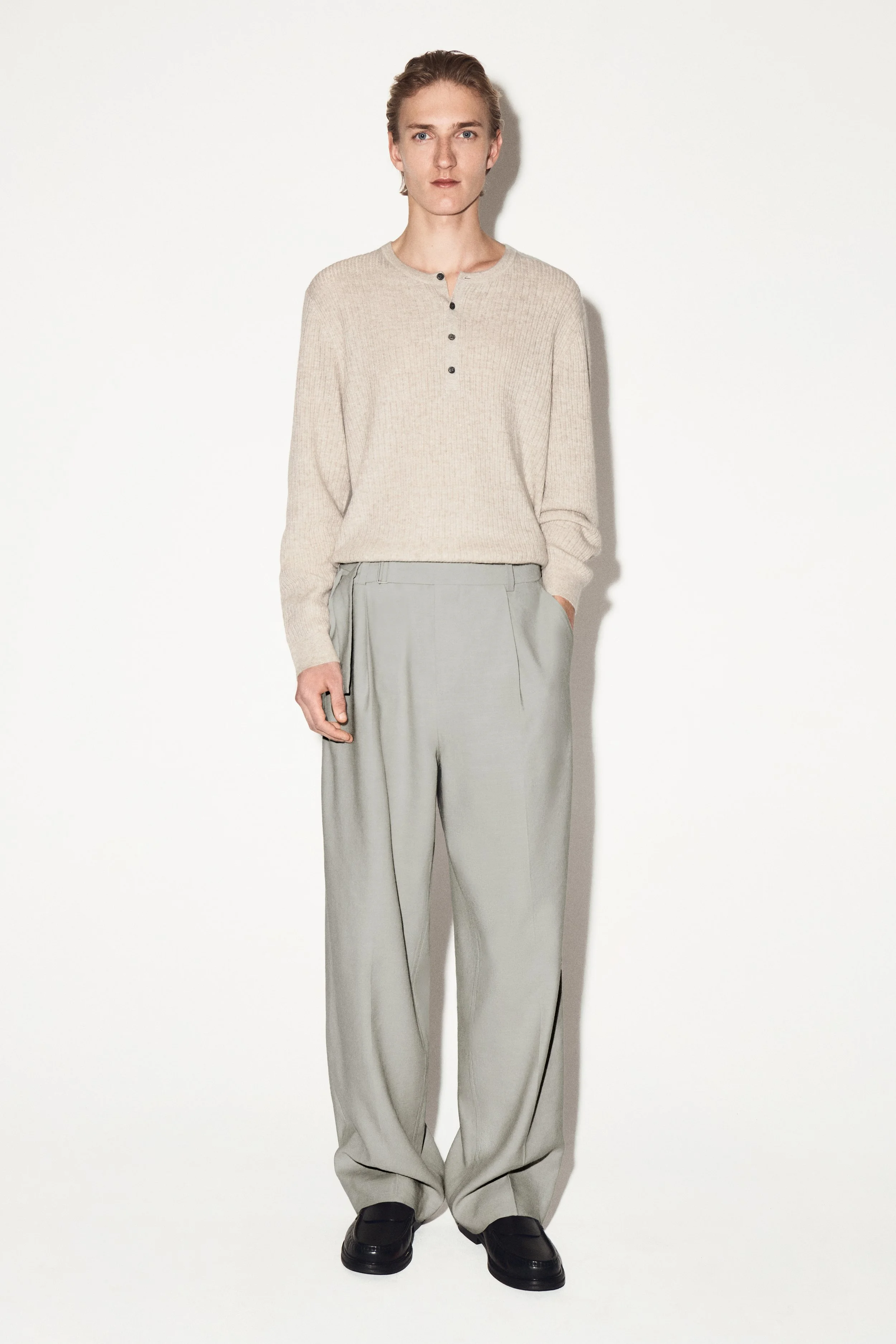 DEXTER TROUSER 1322495002.jpg