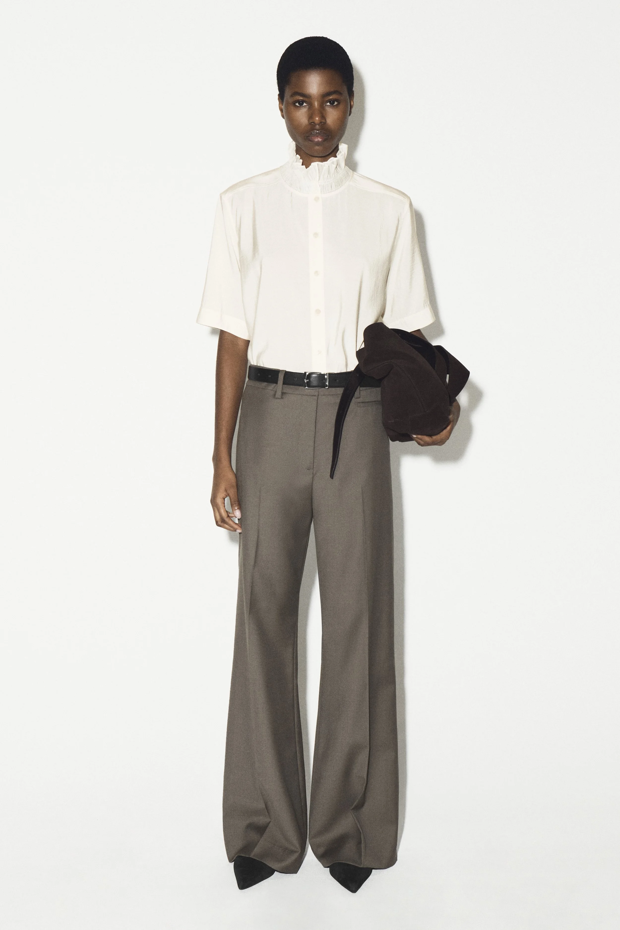 1337686001 DERKA FRILL BLOUSE.jpg