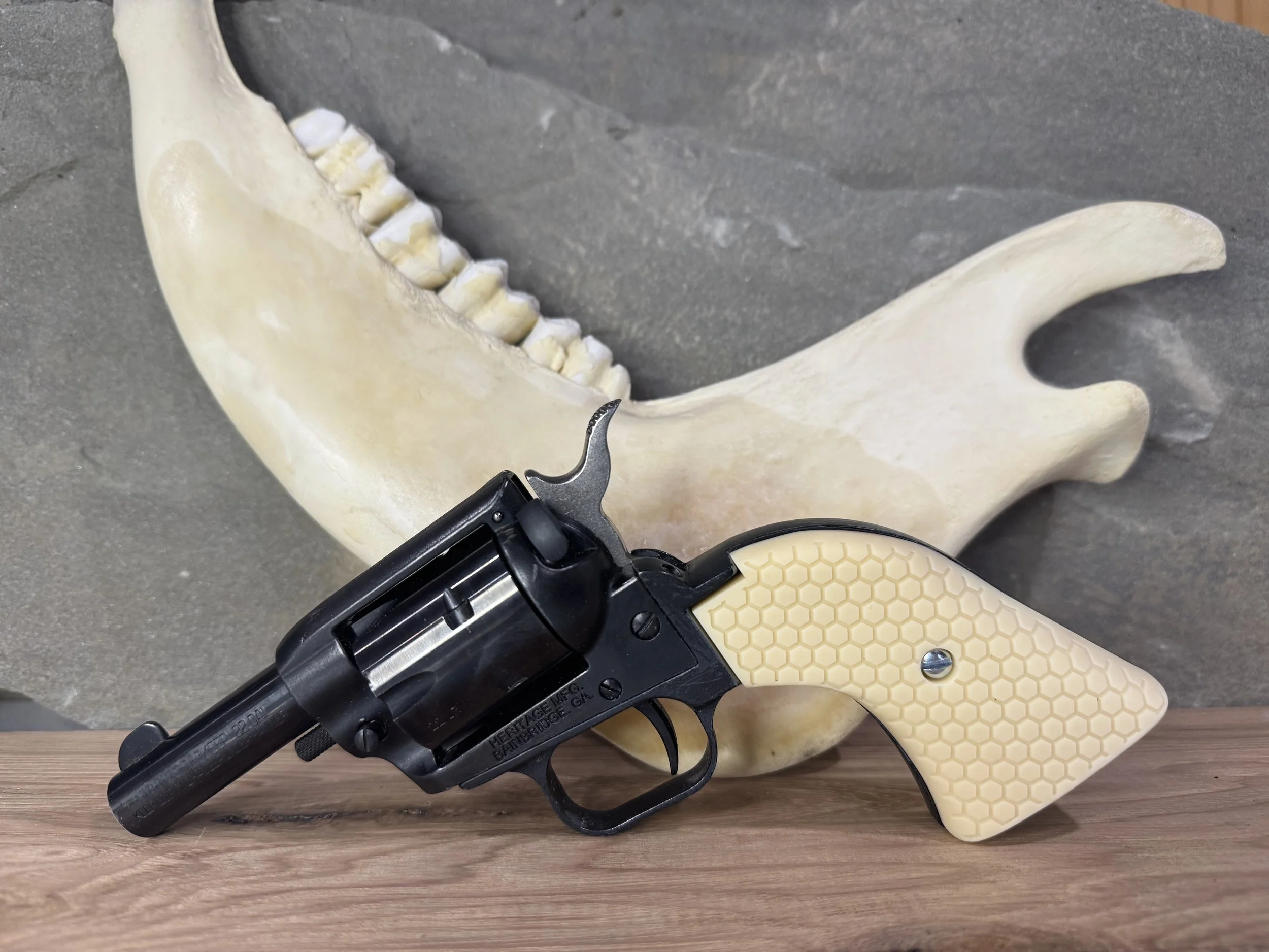 Heritage Rough Rider Standard Size Grips