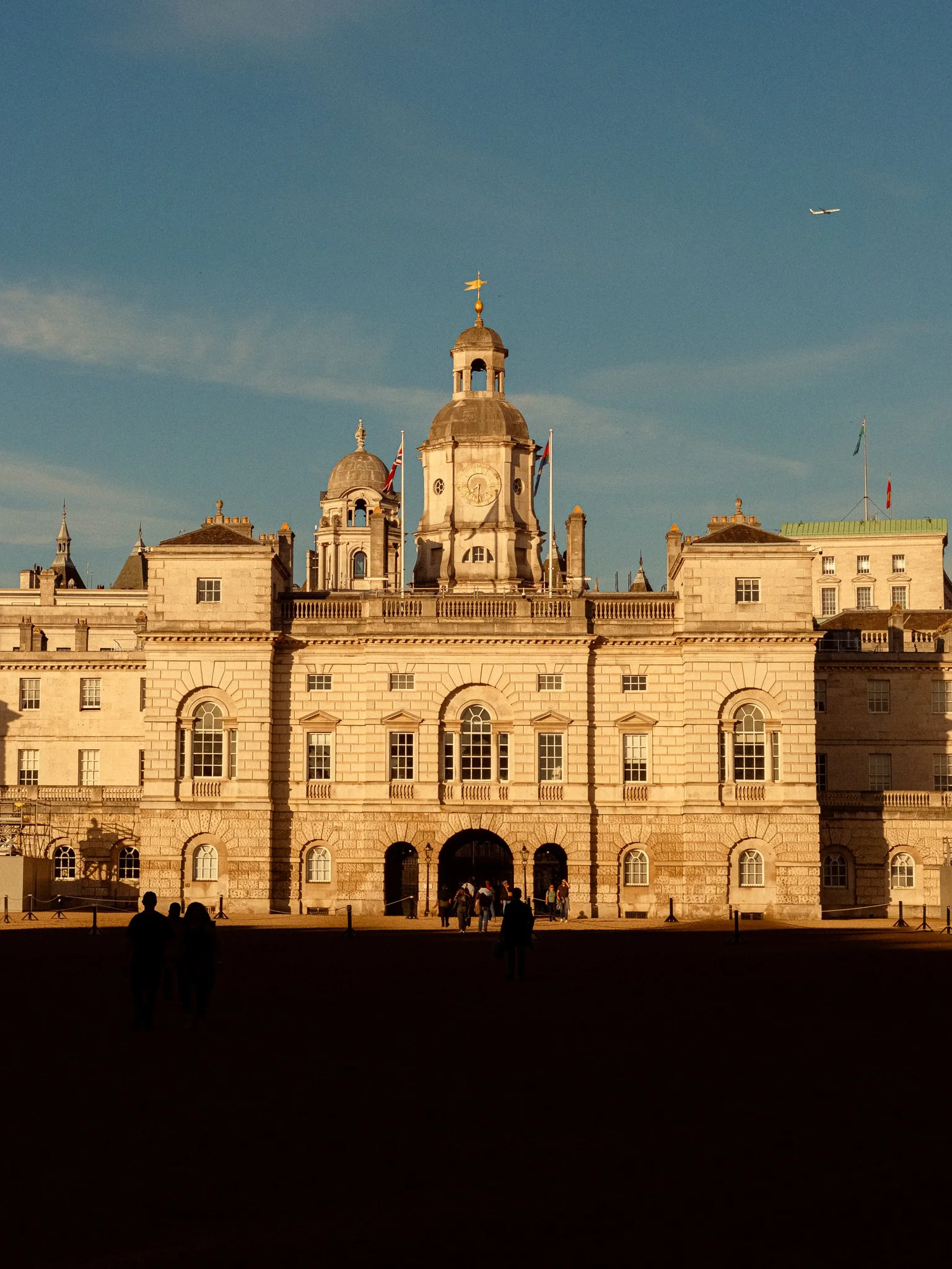 MAIN0605.jpg