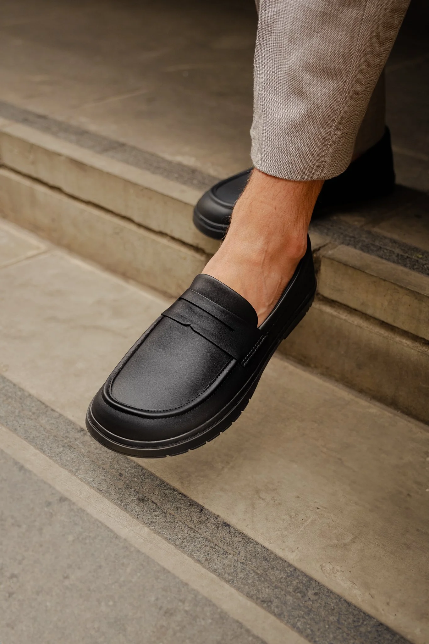 Loafer All Black WEB RES-40.jpg