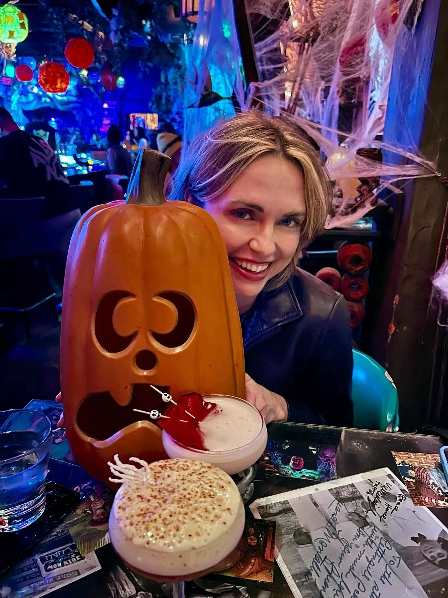 Kerry giving this pumpkin notes on its frightened expression. &lsquo;More terror, less surprise! Think haunted, not startled. Give me that hollow despair!&rsquo; Even on her favorite holiday, she knows talent when she sees it! 🎃