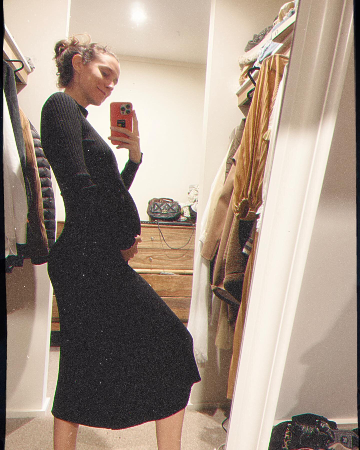 It&rsquo;s been a minute&hellip; but, you know me. Sometimes I need just that. 

Baby number three is well and truly on the way... and it&rsquo;s been a ride this time! Creative energy is slowly returning after a good solid embrace of the cave.

I&rs