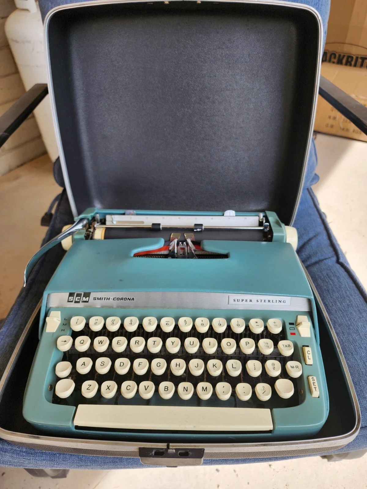 Photo: Vintage Smith Corona Typewriter, photographer unknown.