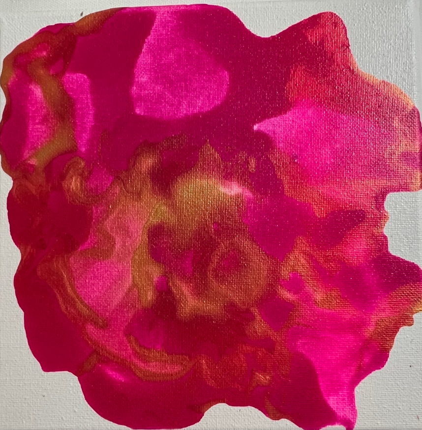 "Petite Bloom 1" by Lynne McDonald, all rights reserved.