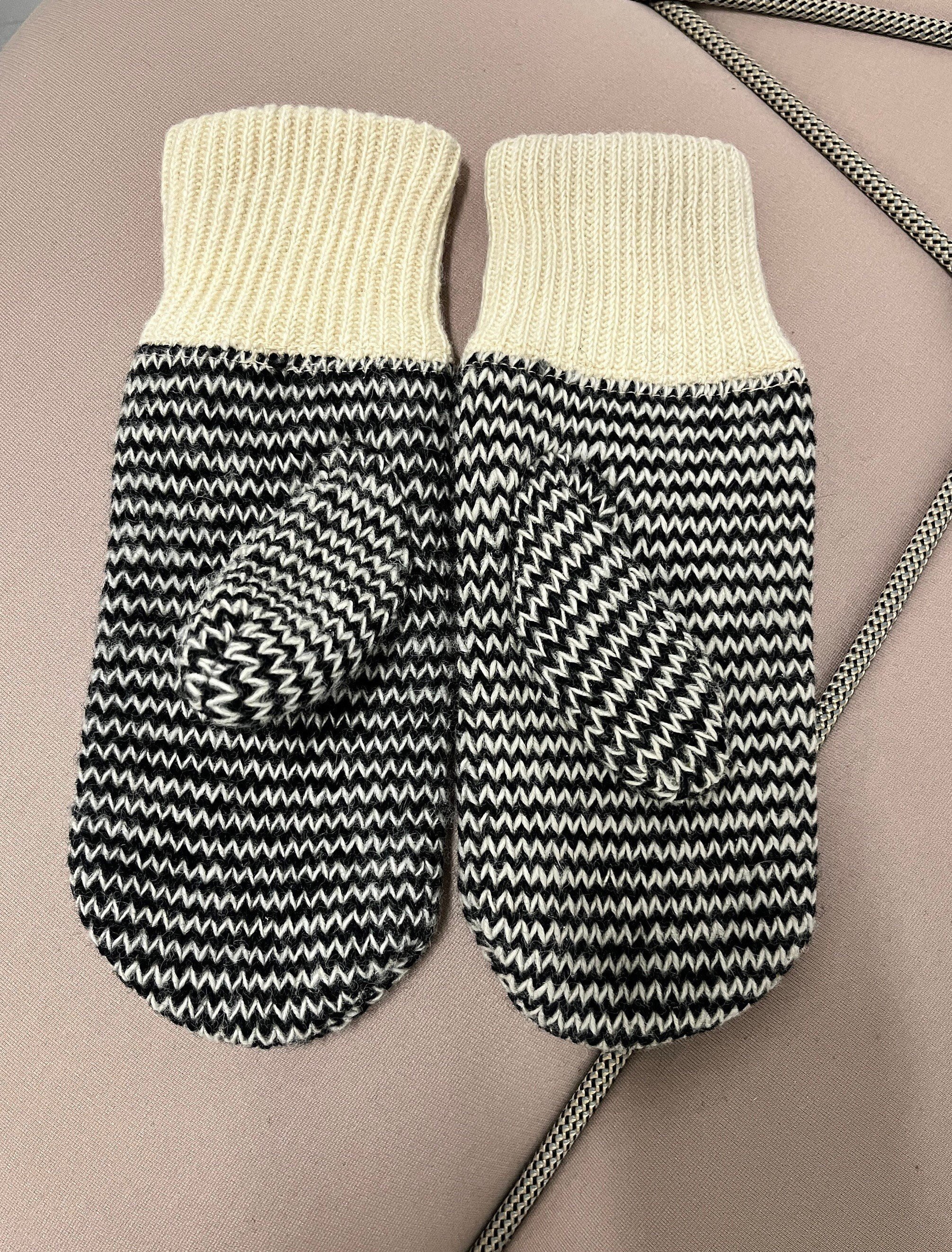 https://i.etsystatic.com/13544538/r/il/6e60c6/4604854447/il_fullxfull.4604854447_2oj0.jpg