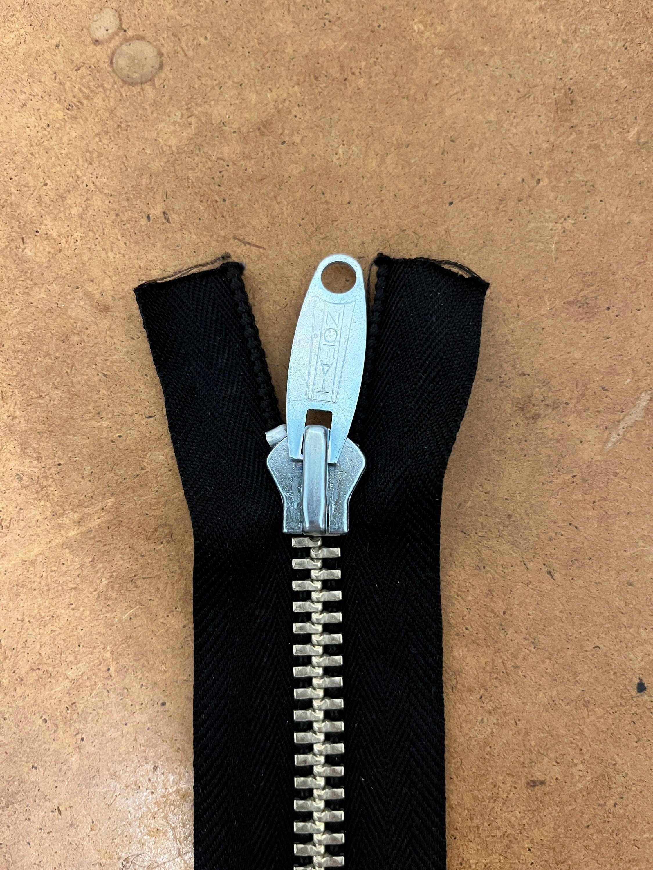 https://i.etsystatic.com/13544538/r/il/a31031/4414418365/il_fullxfull.4414418365_bdpz.jpg