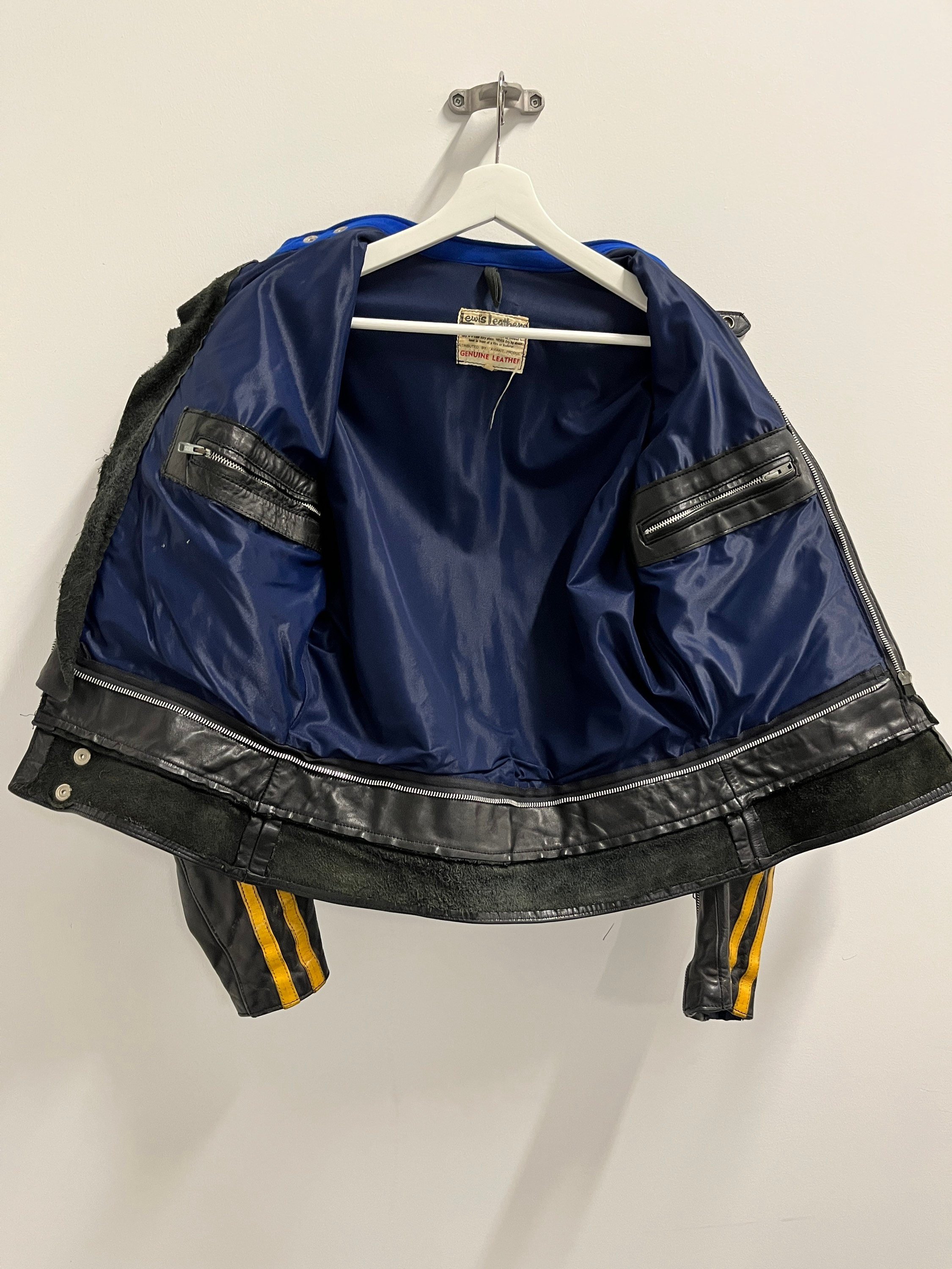https://i.etsystatic.com/13544538/r/il/1b28a8/4559203778/il_fullxfull.4559203778_3aui.jpg