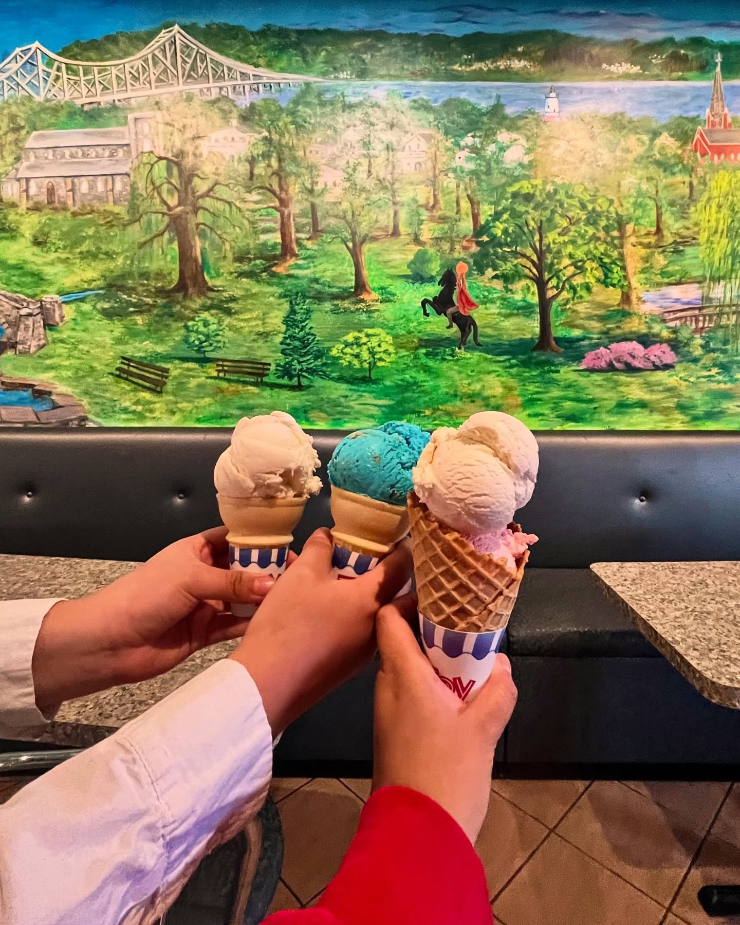 For this week&rsquo;s Sweet Treat Sunday, we stopped by @msstarrytown for some seriously yummy ice cream cones! 🍦The perfect way to treat ourselves after a busy week.

Where should we go next Sunday for our next sweet fix? Drop your fave spots below