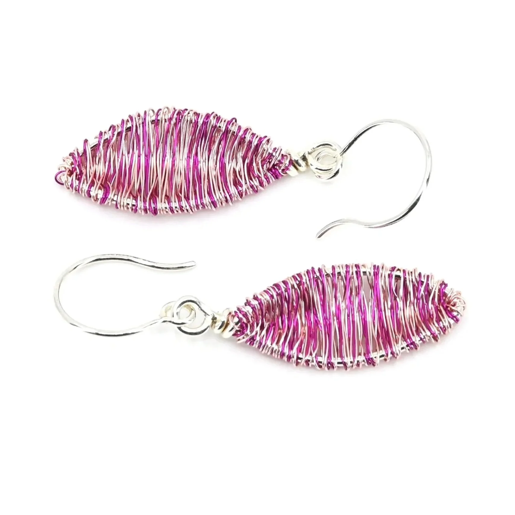 PinksWovenLeafEarrings_2626.jpg