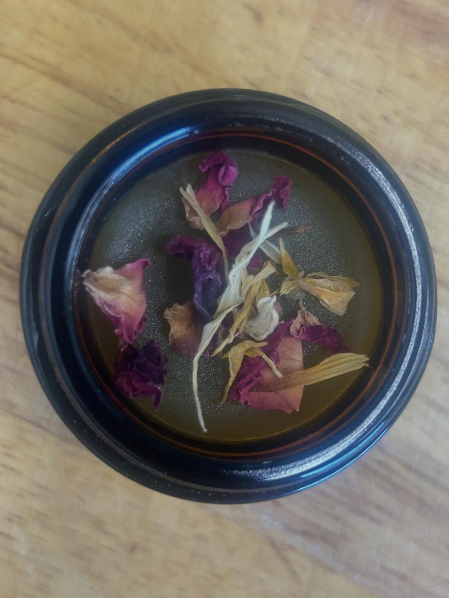 Great learning today at the balm-making workshop held by @akyn______ 
So much fun to wander the gardens @lomandra_farm and learn of the uses of many plants.
#whatsaweedanyway #balm #herbs #growgathergraze #coop #community 

Stay tuned for the next wo