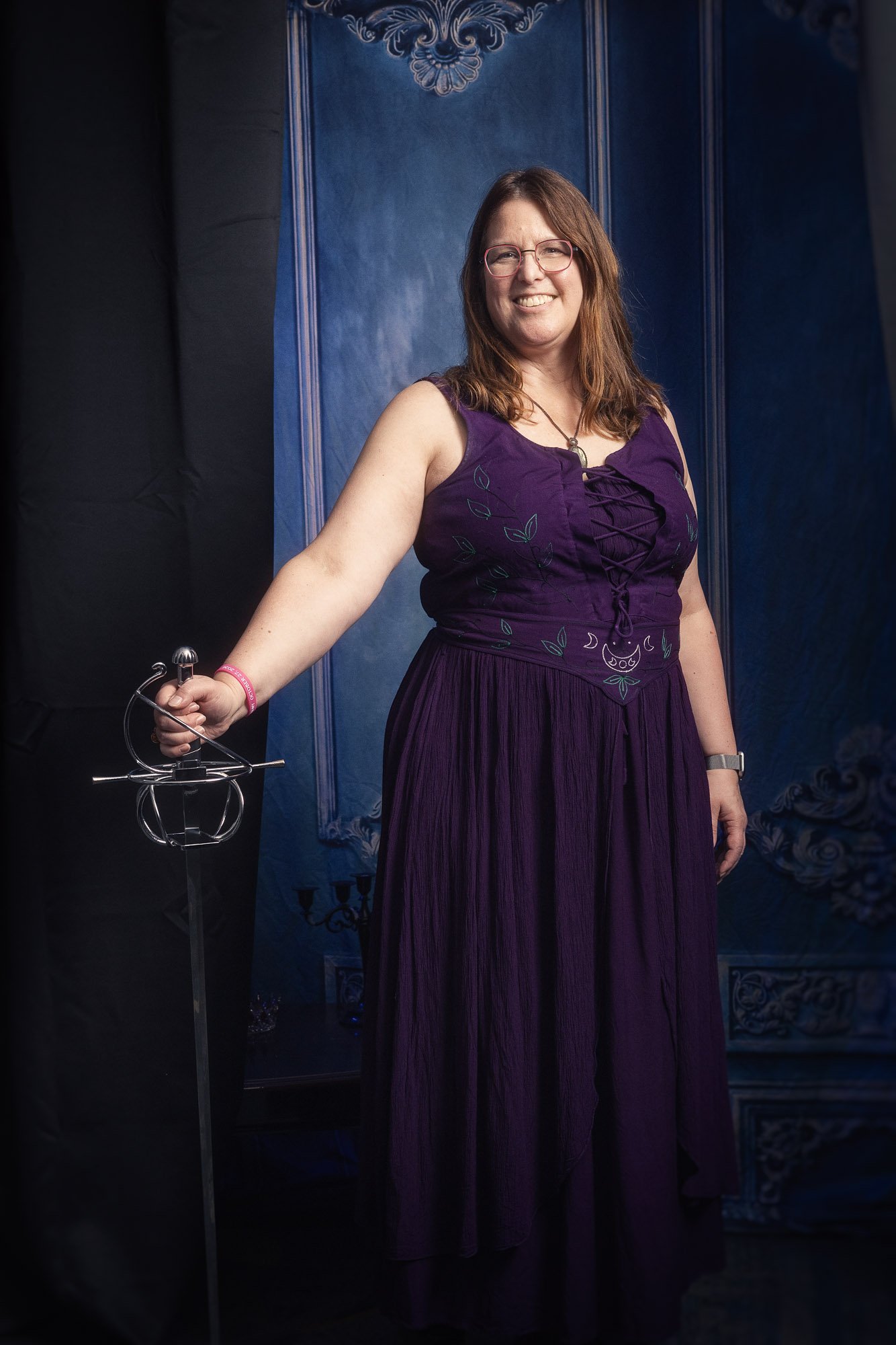 ACOTAR6-launch-90.jpg