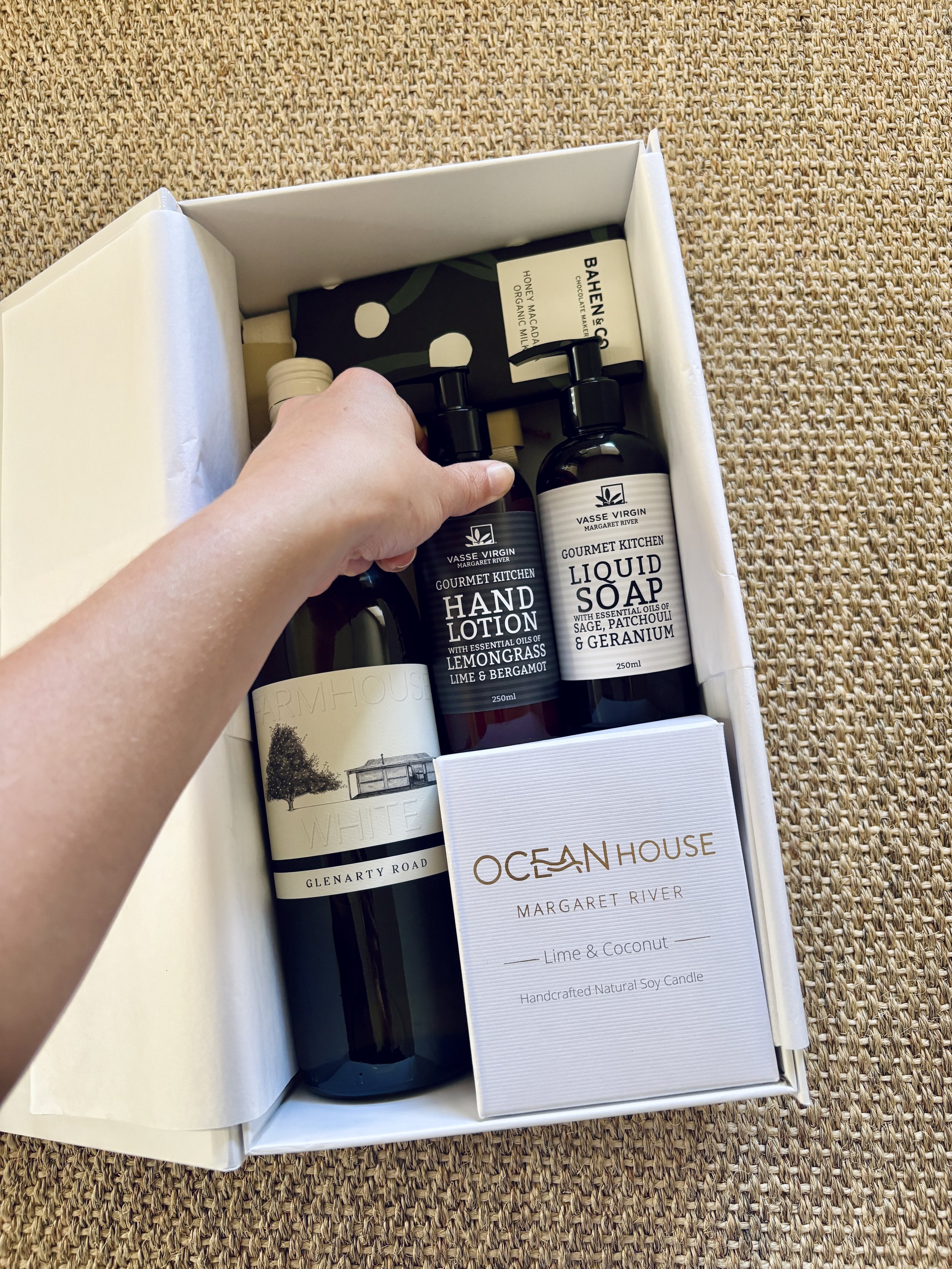 Abode Hamper 2.jpg