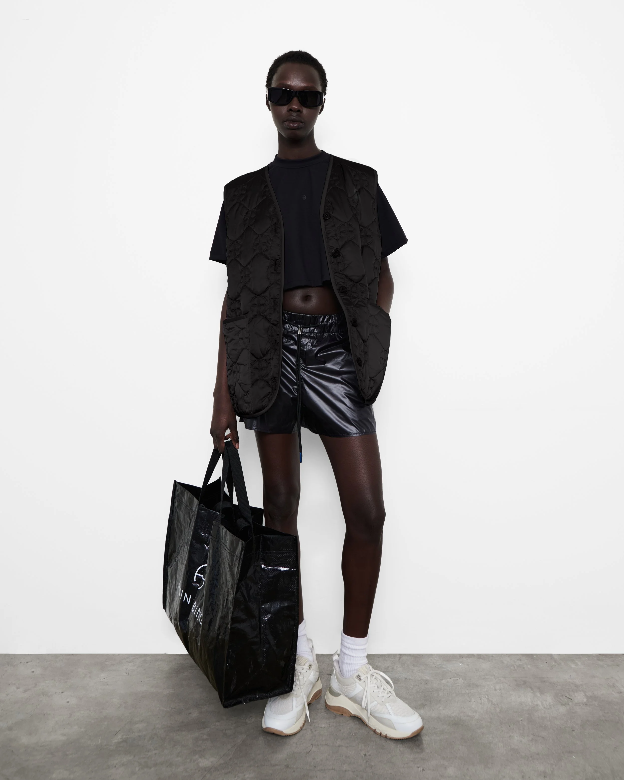 AB LOOKBOOK SP23_0815.jpg