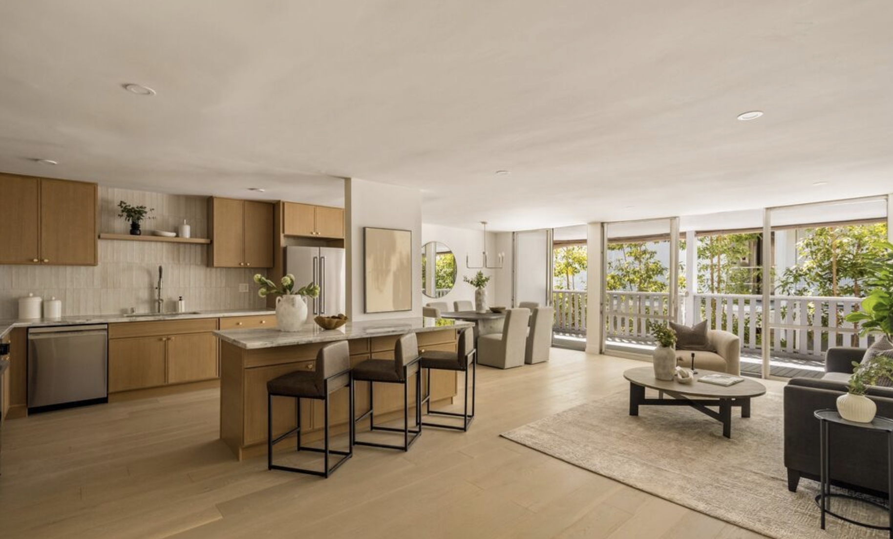848 N Kings Rd, 208, West Hollywood