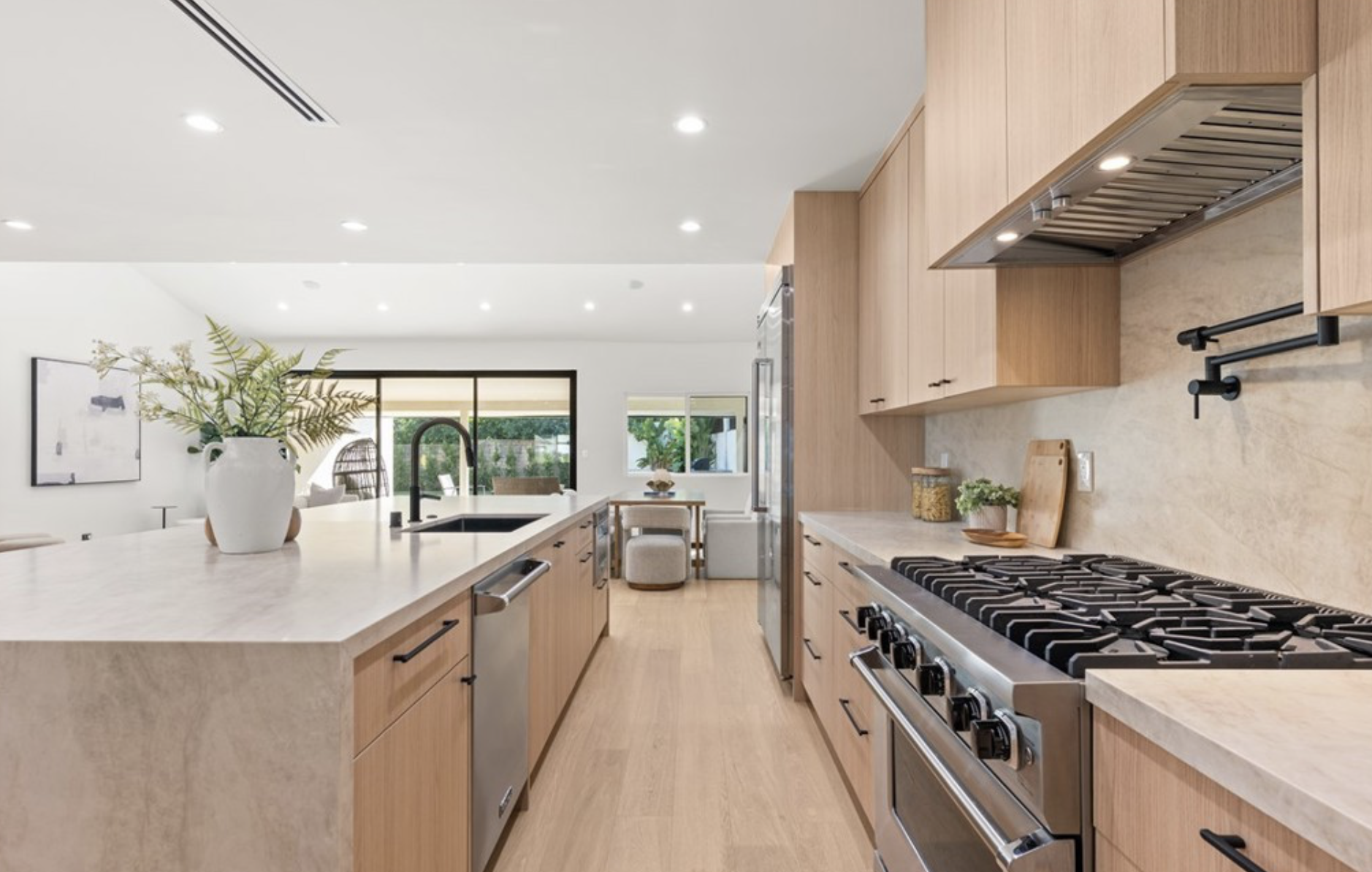 3678 Willowcrest, Studio City